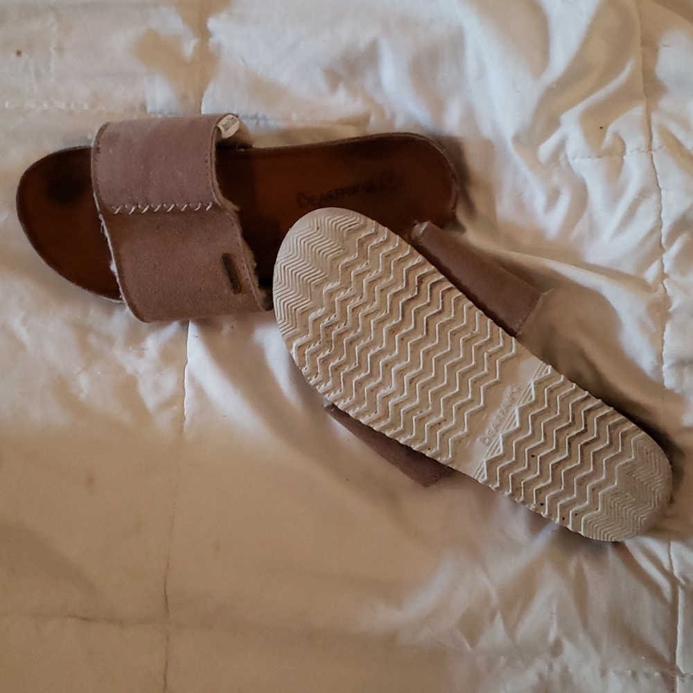 Bearpaw Bettina slide - Picture 2 of 4